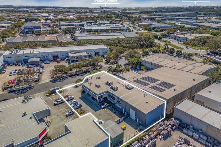 1/8-10 Chapman Place Eagle Farm QLD 4009 - Image 2