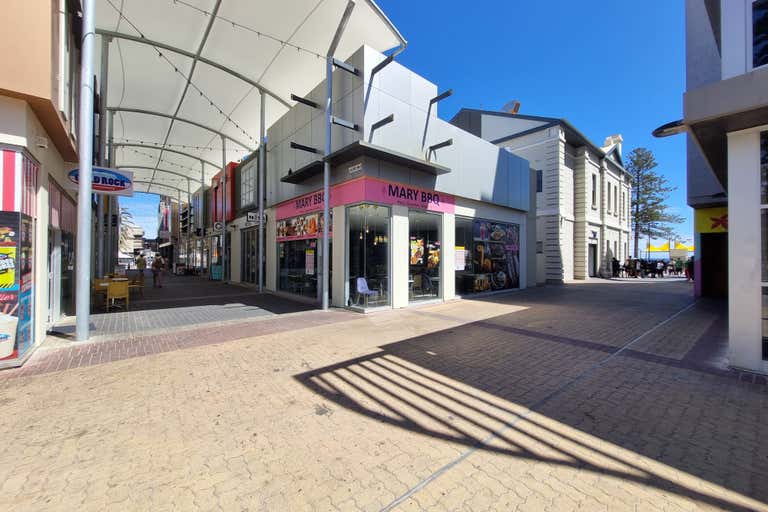 11/7 Moseley  Square Glenelg SA 5045 - Image 2