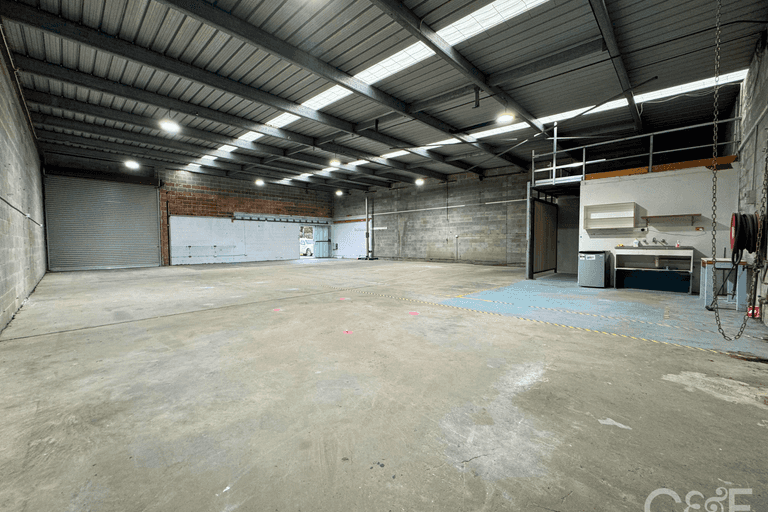 Unit 2, 12 Bowen Crescent West Gosford NSW 2250 - Image 2