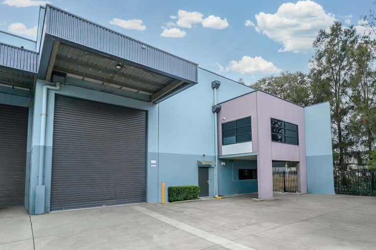 Unit 2, 4 Wrightland Place Arndell Park NSW 2148 - Image 1