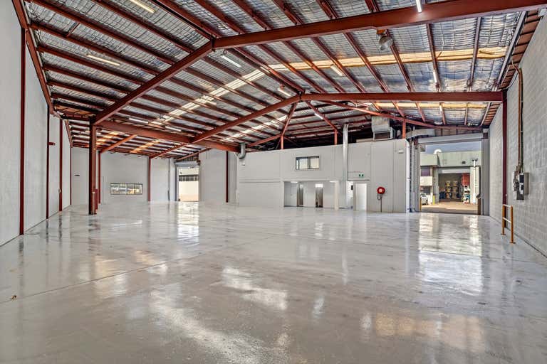 Unit 8, 4 Bronti Street Mascot NSW 2020 - Image 1