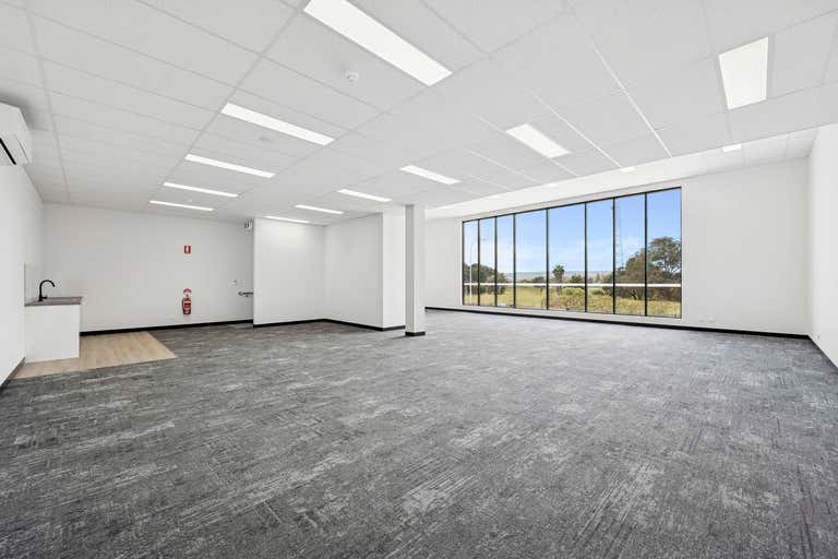30  Artemis Loop Wattleup WA 6166 - Image 1