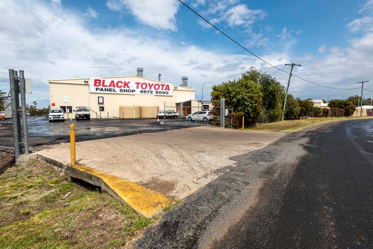 Black Toyota, 11 Commodity Court Dalby QLD 4405 - Image 2