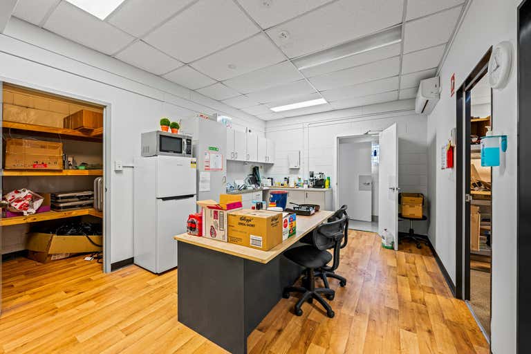 1/9 Westerway Street Slacks Creek QLD 4127 - Image 2