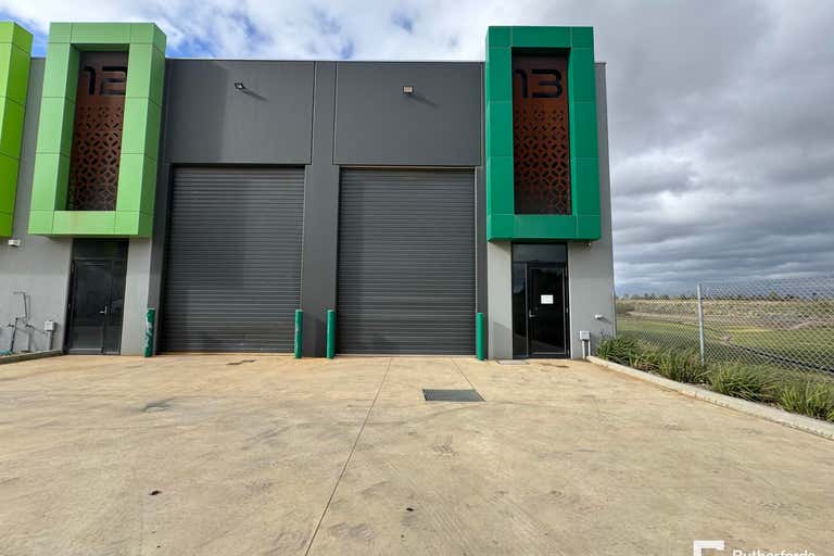 13/27 Graystone Court Epping VIC 3076 - Image 1