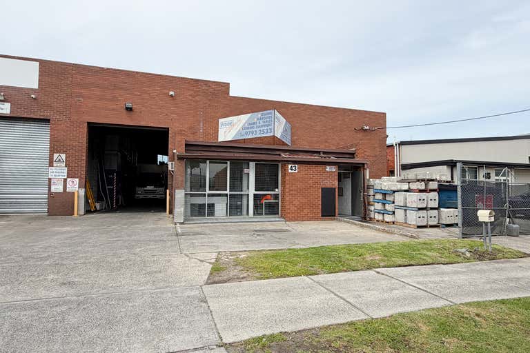 43 Dandenong Street Dandenong VIC 3175 - Image 2