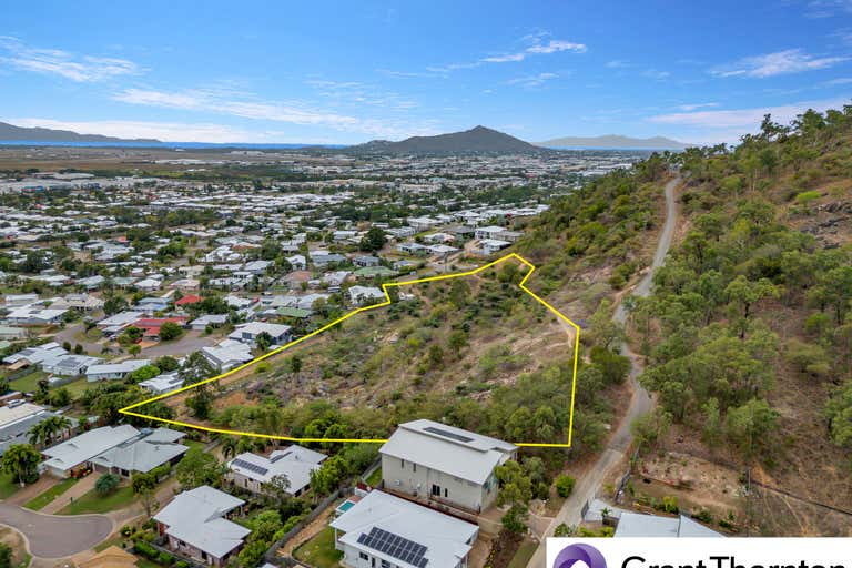 25 Scenic Drive Mount Louisa QLD 4814 - Image 1