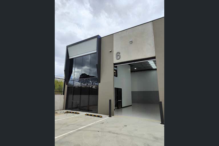 Unit 6, 43 Danaher Drive South Morang VIC 3752 - Image 1