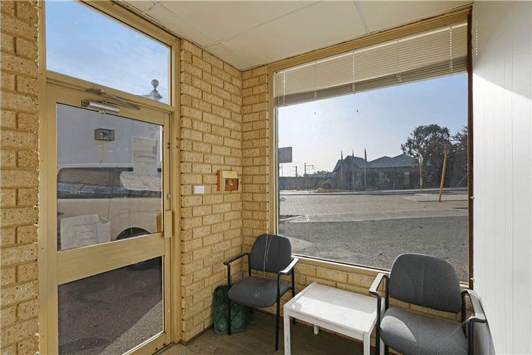 3/79 Whatley Crescent Bayswater WA 6053 - Image 2