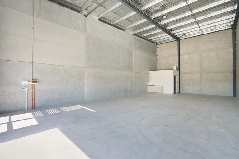 Unit 8, 11 Riverside Drive Mayfield West NSW 2304 - Image 2