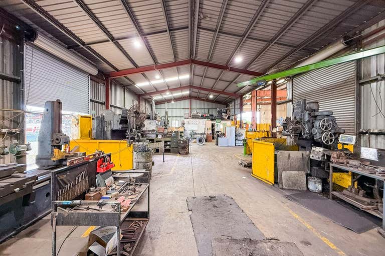 1 Bearing Avenue Warana QLD 4575 - Image 2