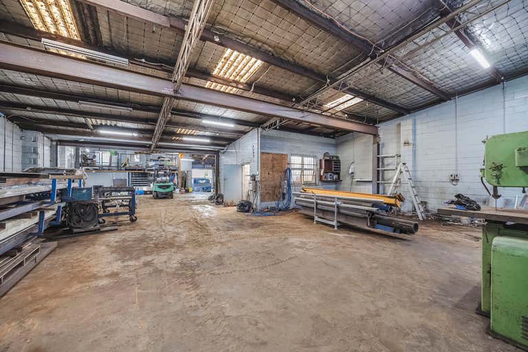 33 Carrington Road Marrickville NSW 2204 - Image 2