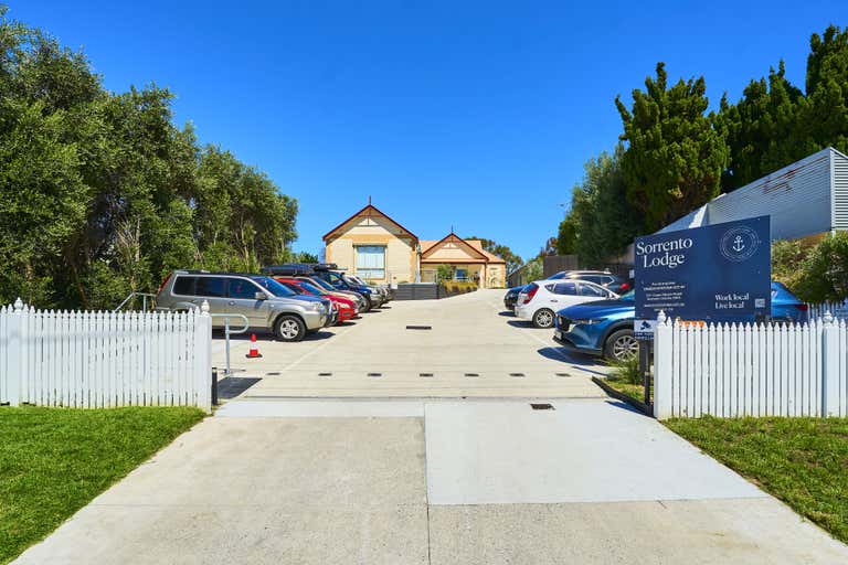 Sorrento Lodge, 211 Ocean Beach Road Sorrento VIC 3943 - Image 1