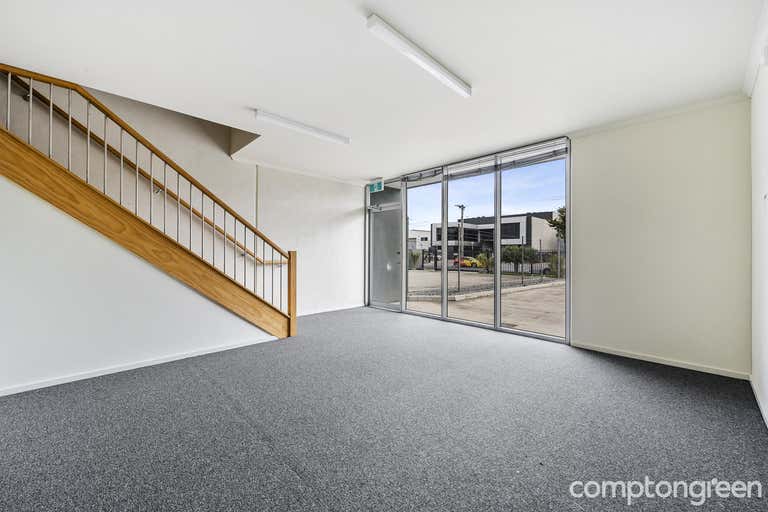 39 Chelmsford Street Williamstown North VIC 3016 - Image 2