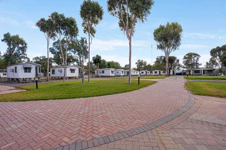 39-41 Acland Street, 38-40 South Terrace, Saunders Street Blanchetown SA 5357 - Image 2