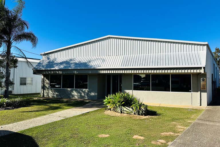 1/17 Commerce Court Noosaville QLD 4566 - Image 1