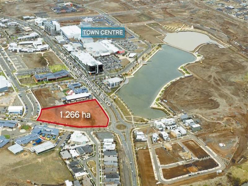 Corner Caroline Springs Boulevard and The Crossing, Caroline Springs