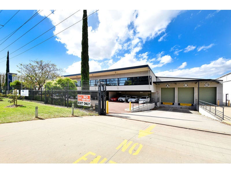 38-40 Magnet Road, Canning Vale, WA 6155