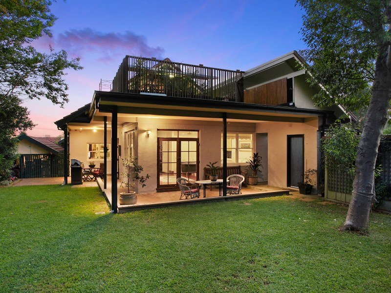 Ϥnorthbridge  baringa road