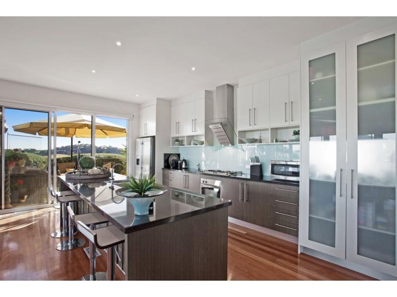 kitchens image: frosted glass, glass - 15465973